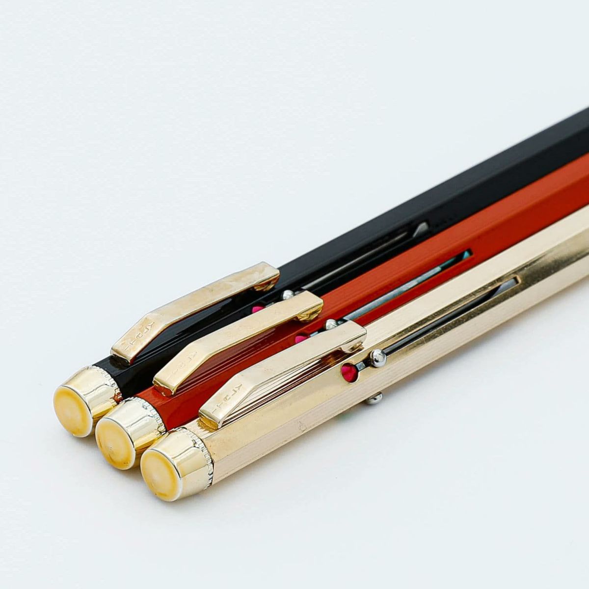 Hightide 4-Colour Ballpoint Pen