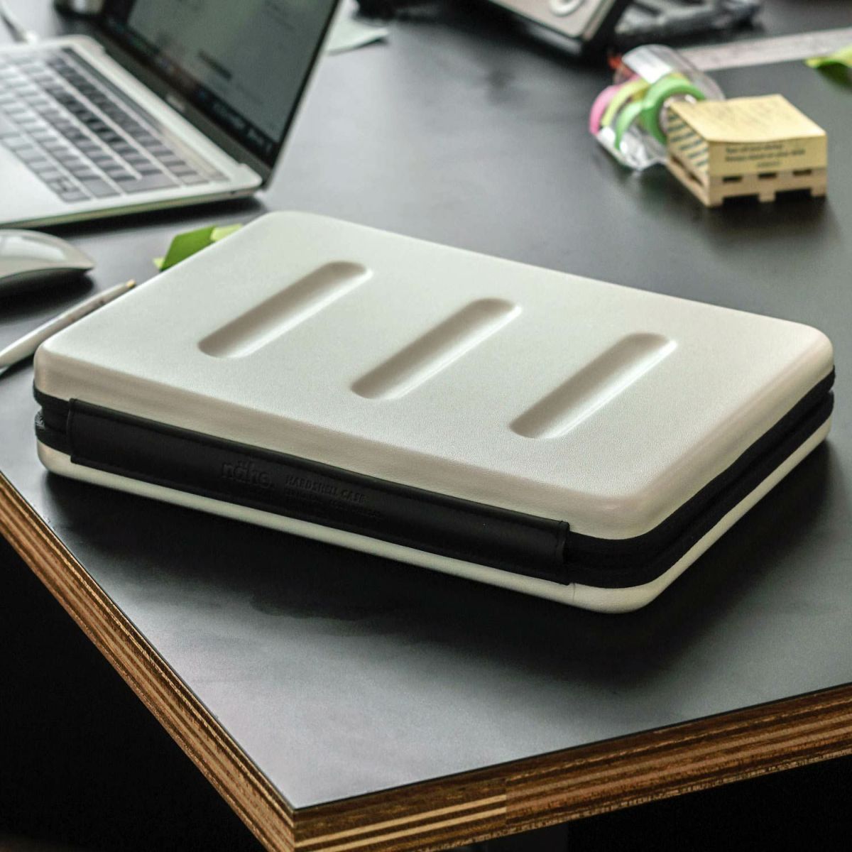 Hightide Nahe Hardshell Laptop Case 13"