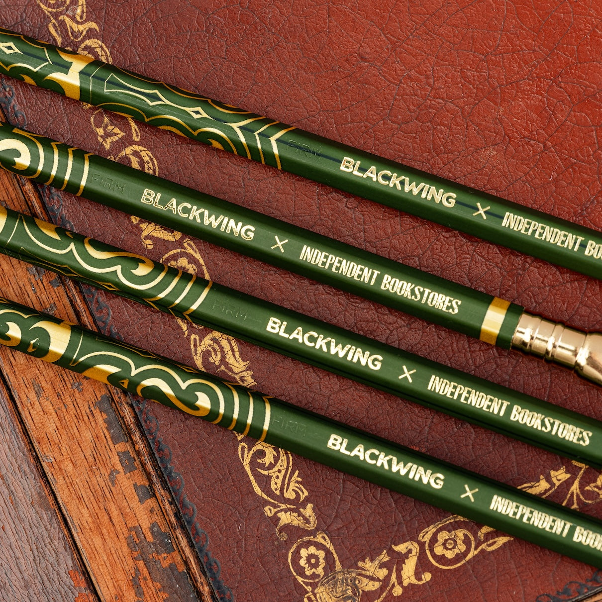 Blackwing X Independent Bookstore Pencils: 5th Edition