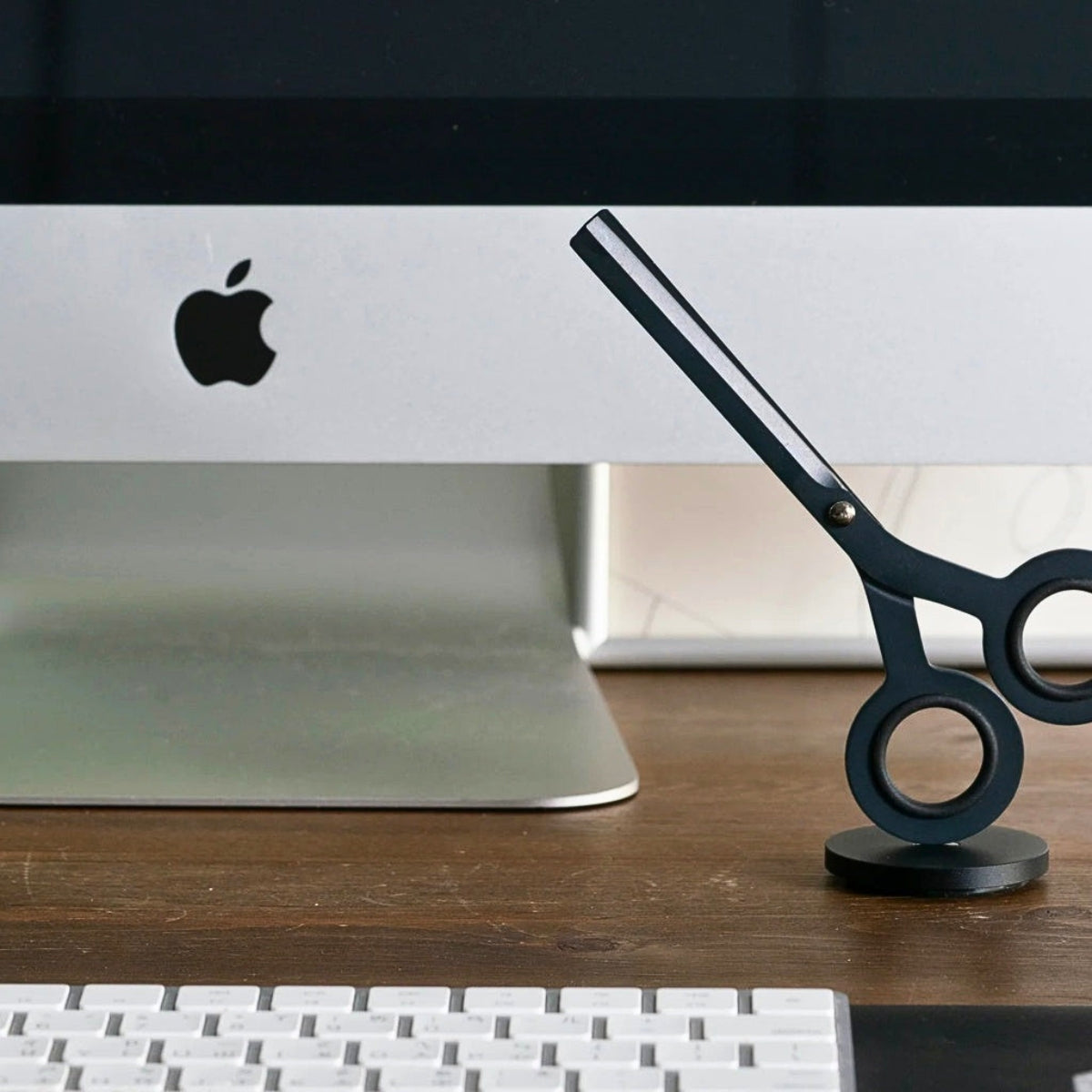 HMM Aluminium Scissors Base – Black