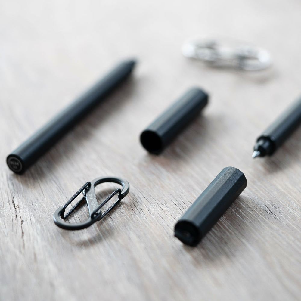 HMM Magnetic Pen – Black