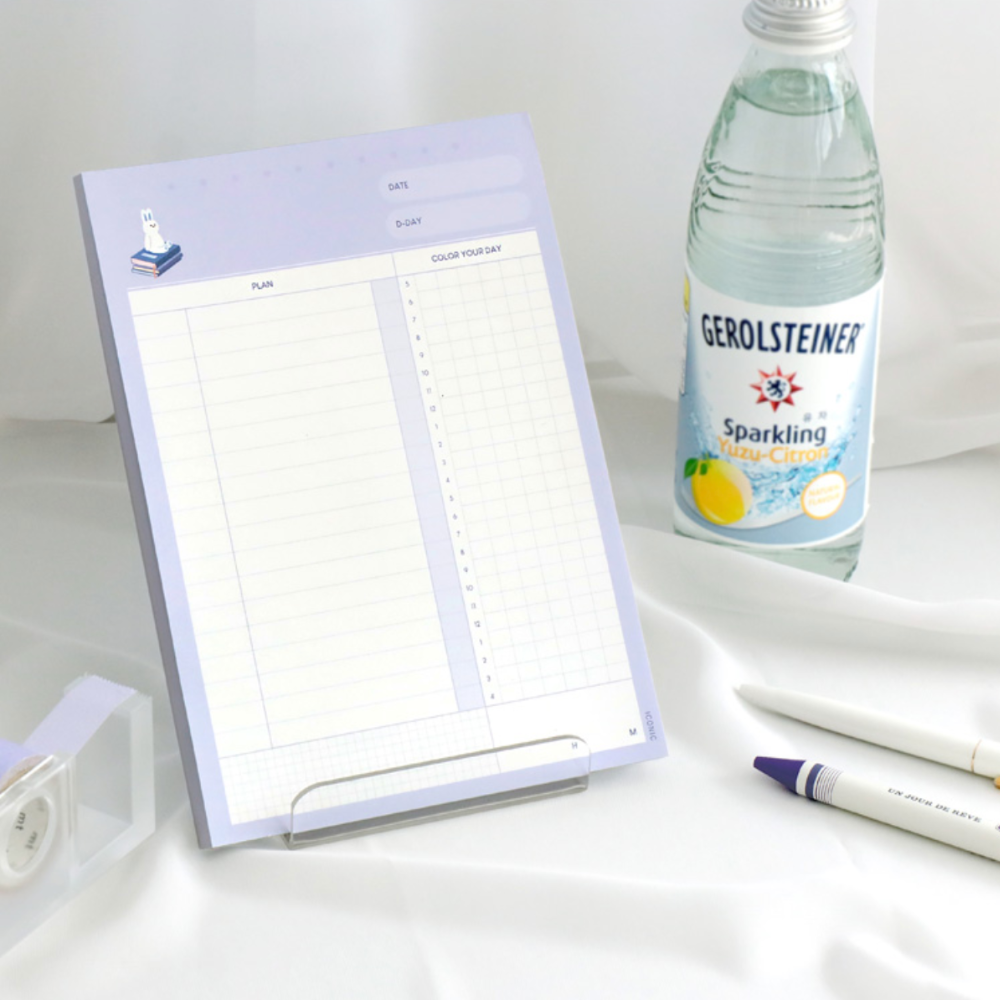 Iconic Daily Planner Memo Pad