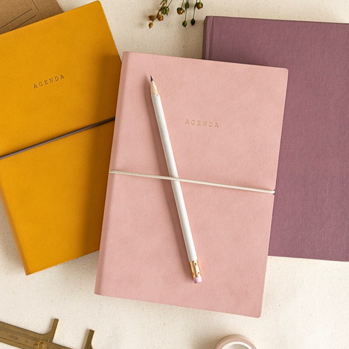 Livework Agenda Large Grid Notebook