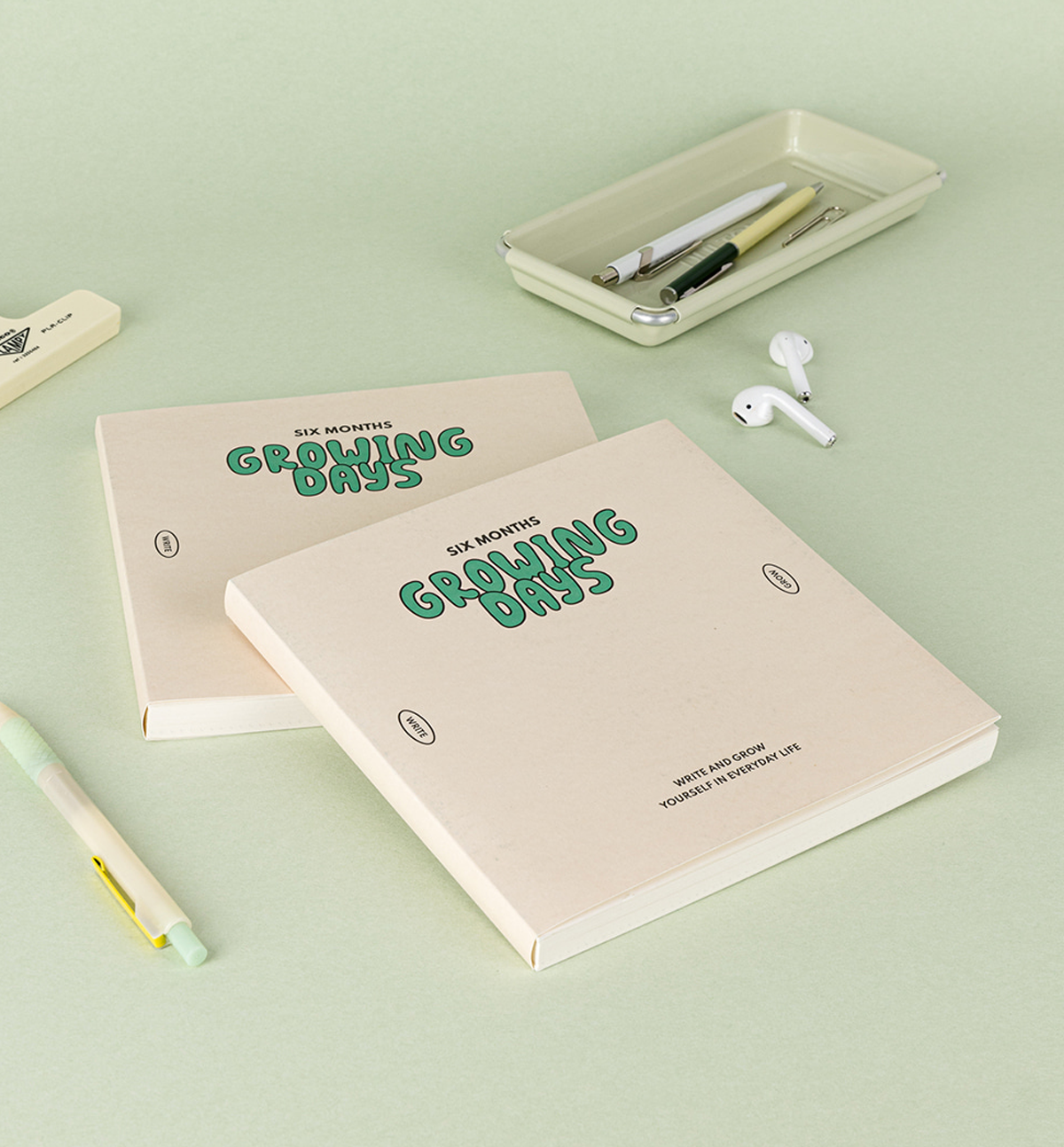 Livework Growing Days Weekly Planner