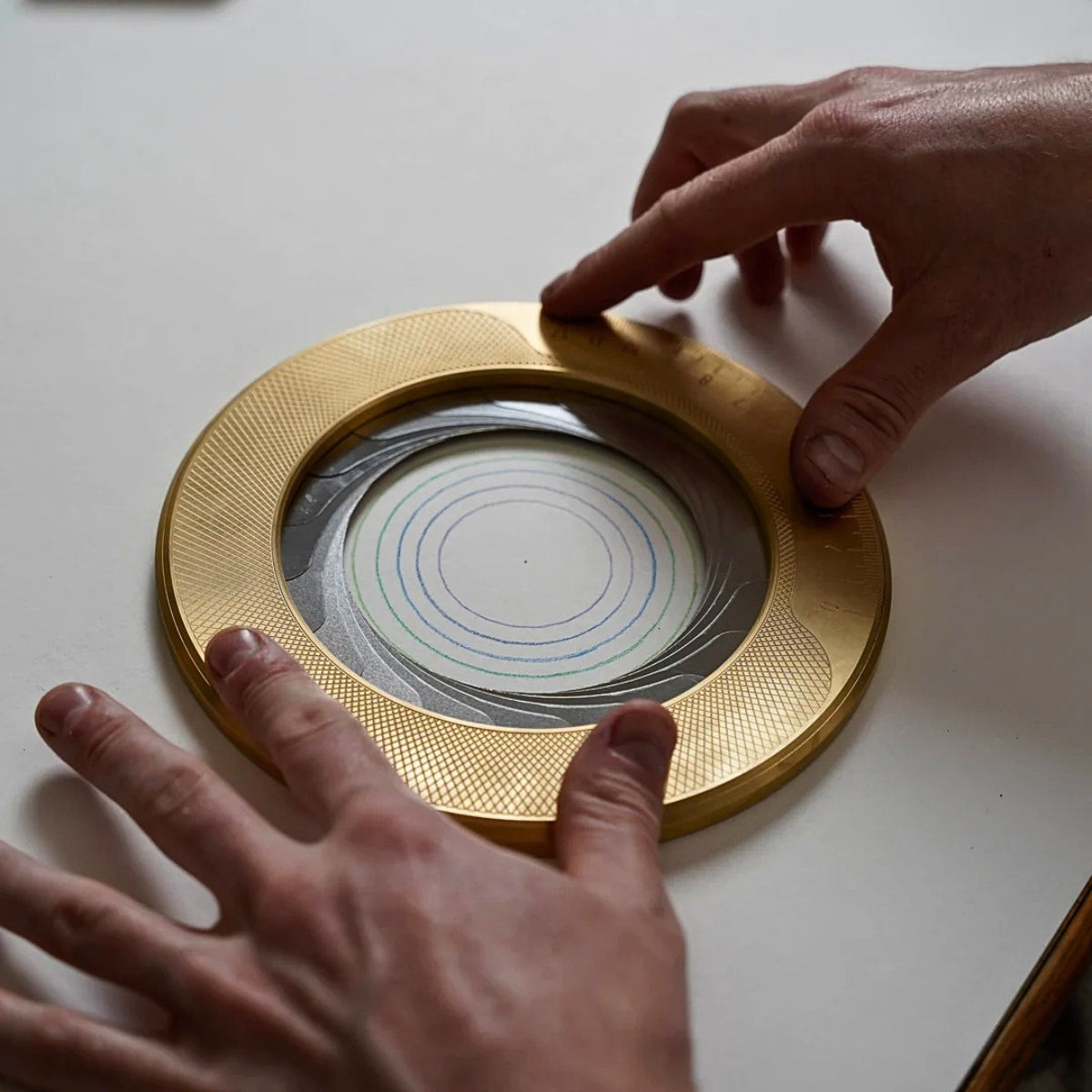 Makers Cabinet Iris Large Format