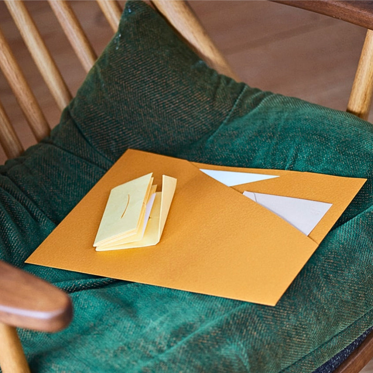 Sikigu Paper Pockets File
