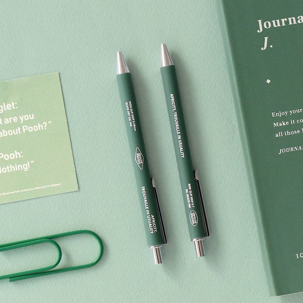 Iconic Non-Slip Smooth Pen - Gel Ink