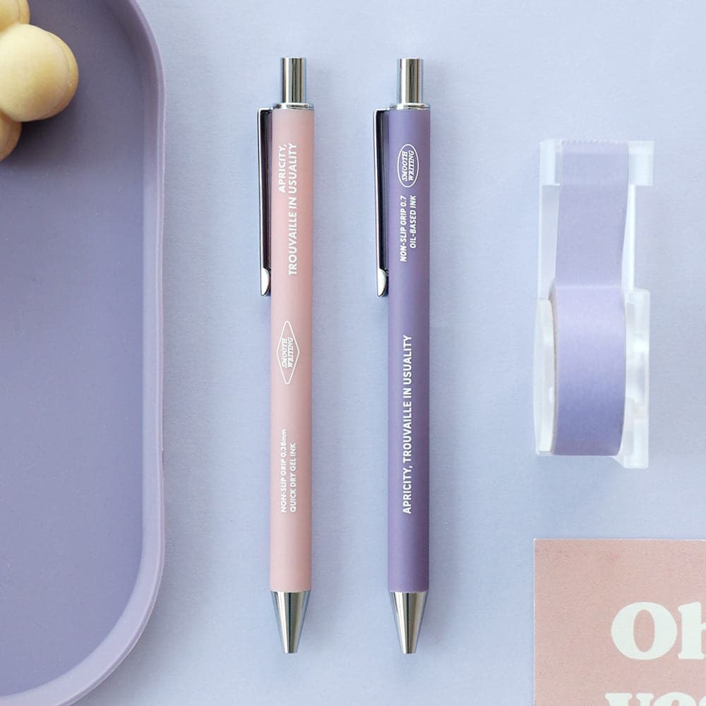 Iconic Non-Slip Smooth Pen - Ballpoint