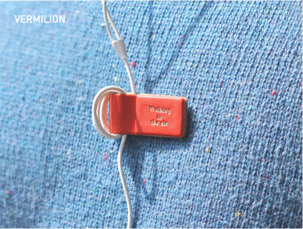 Iconic Magnet Earphone Winder