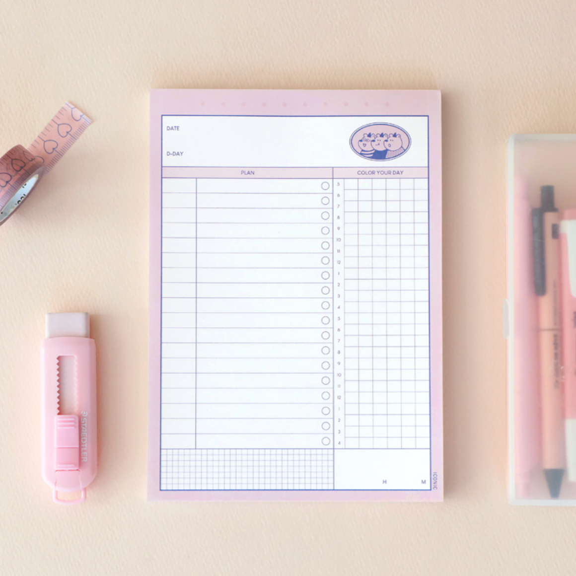 Iconic Daily Planner Memo Pad
