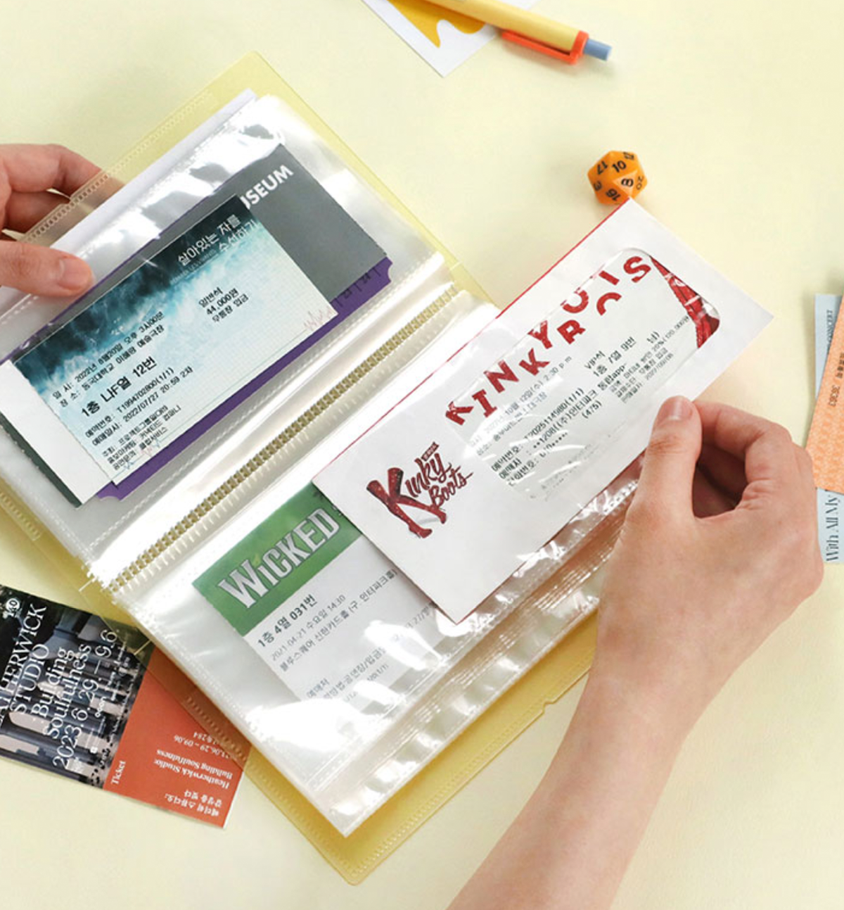 Iconic Collect Ticket Book – 64 Pockets