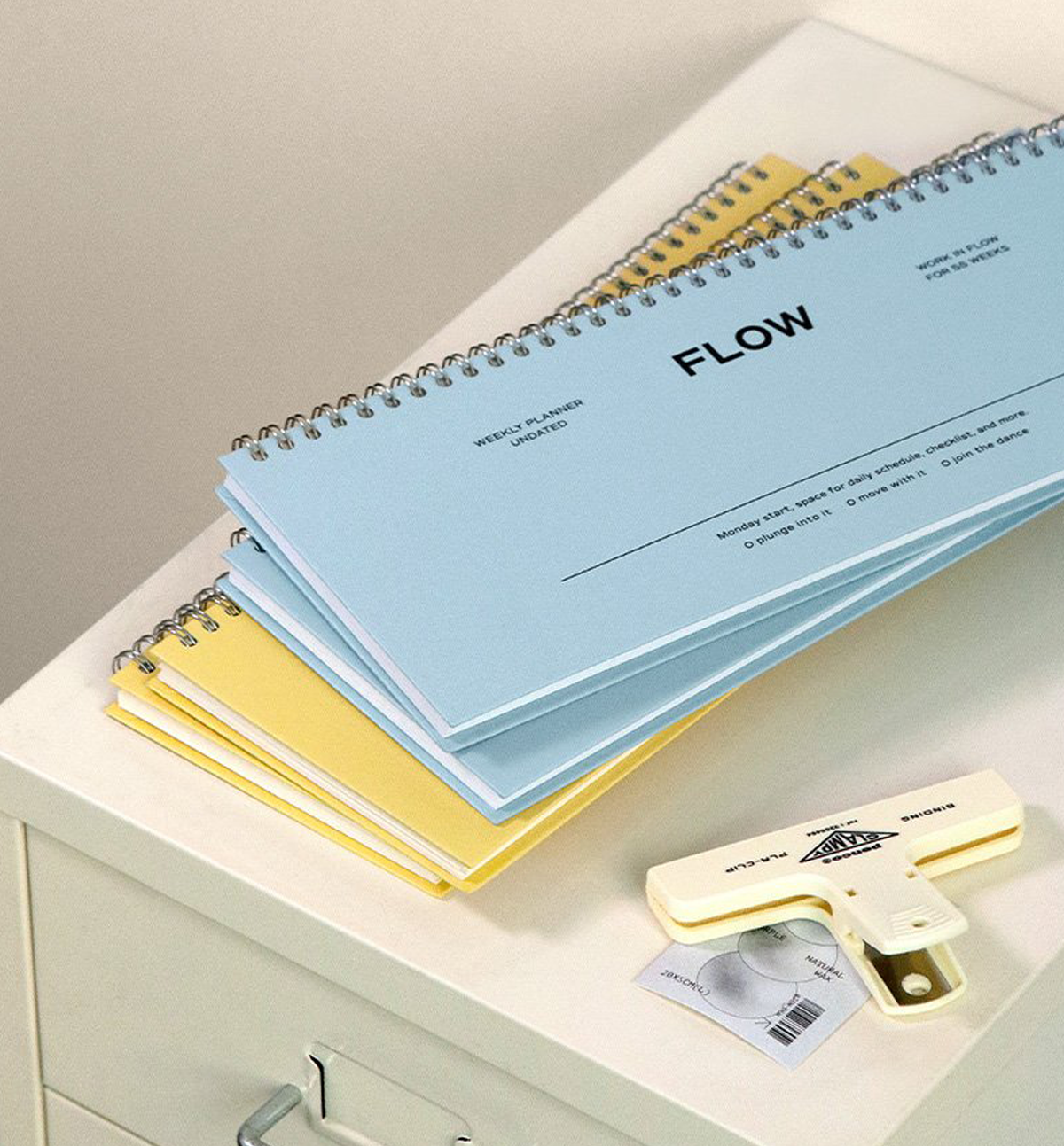 Iconic Flow Weekly Undated Planner