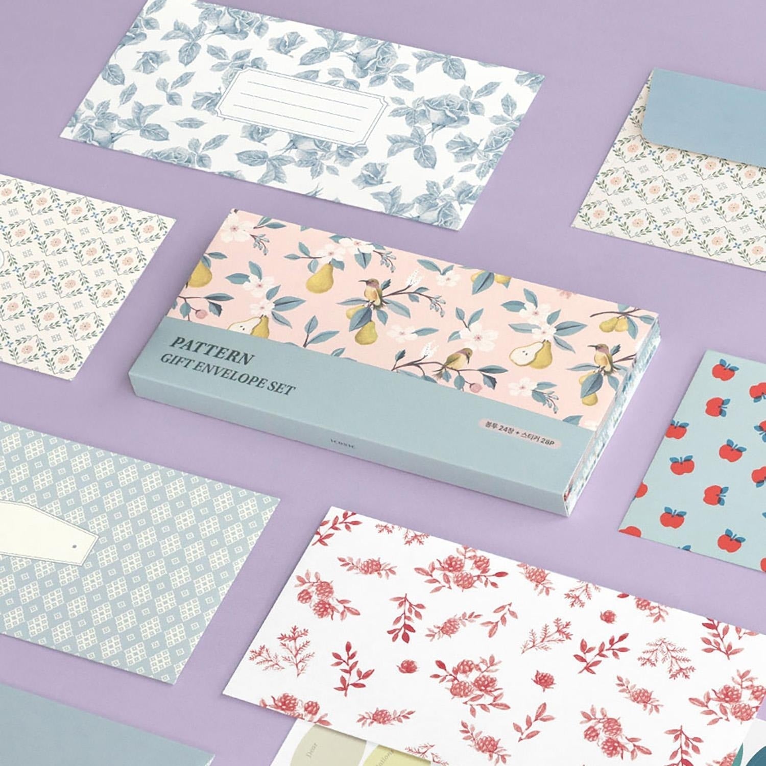 Iconic Pattern Envelope Set