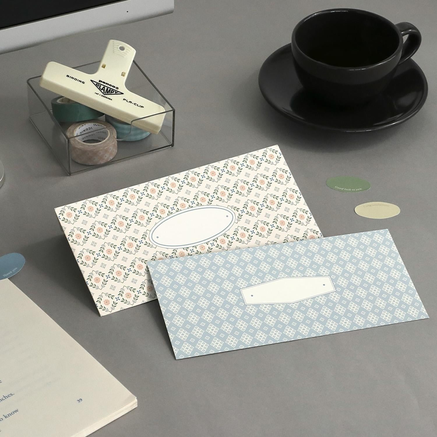 Iconic Pattern Envelope Set