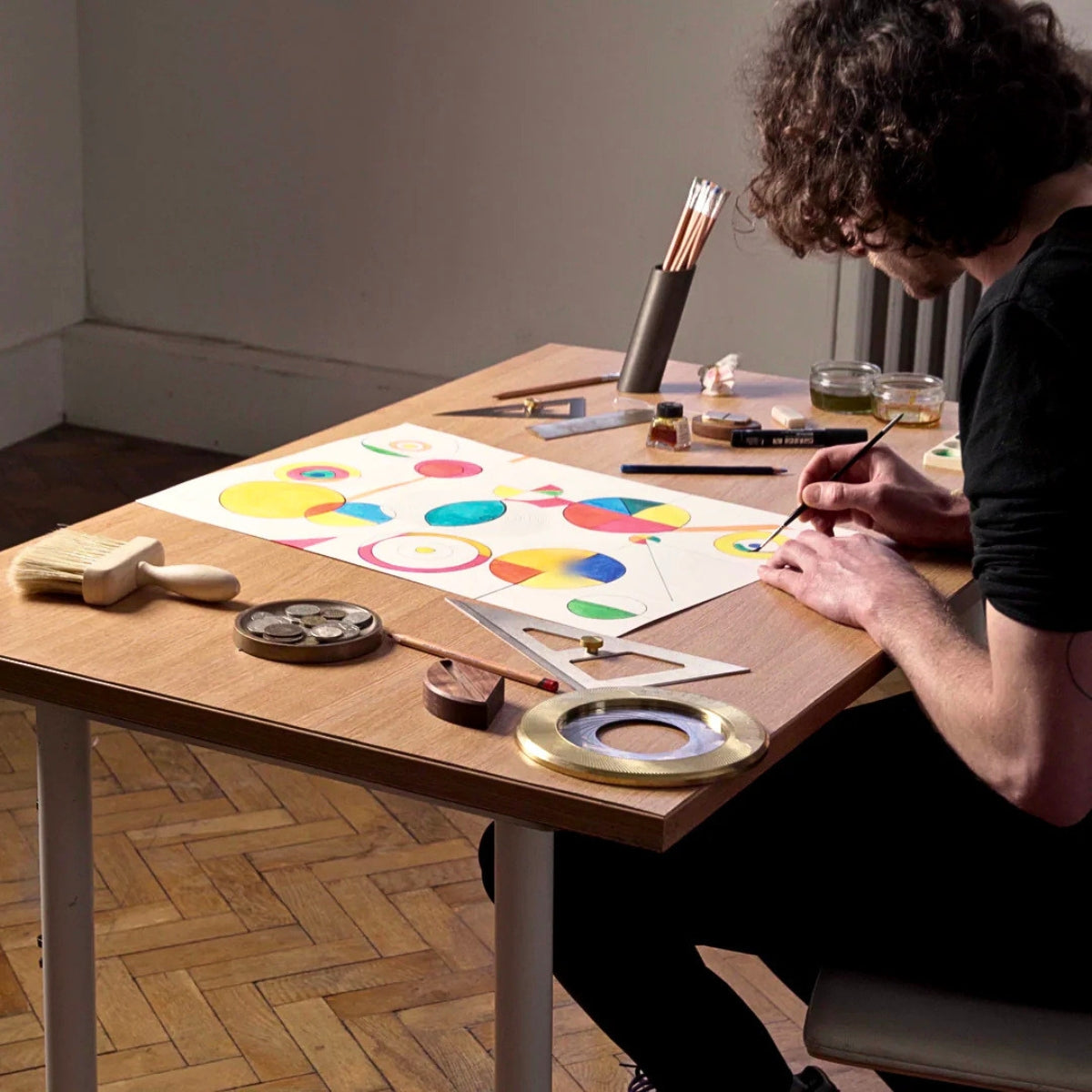 Makers Cabinet Iris Large Format
