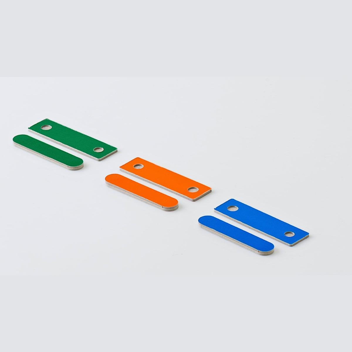Sikigu Picture Bar – Lightweight Magnetic Paper Photo Holder