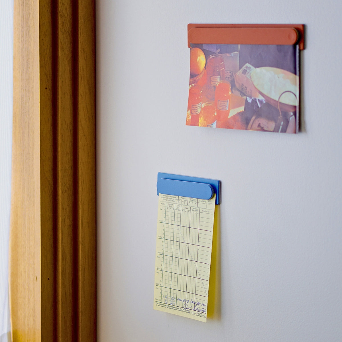 Sikigu Picture Bar – Lightweight Magnetic Paper Photo Holder