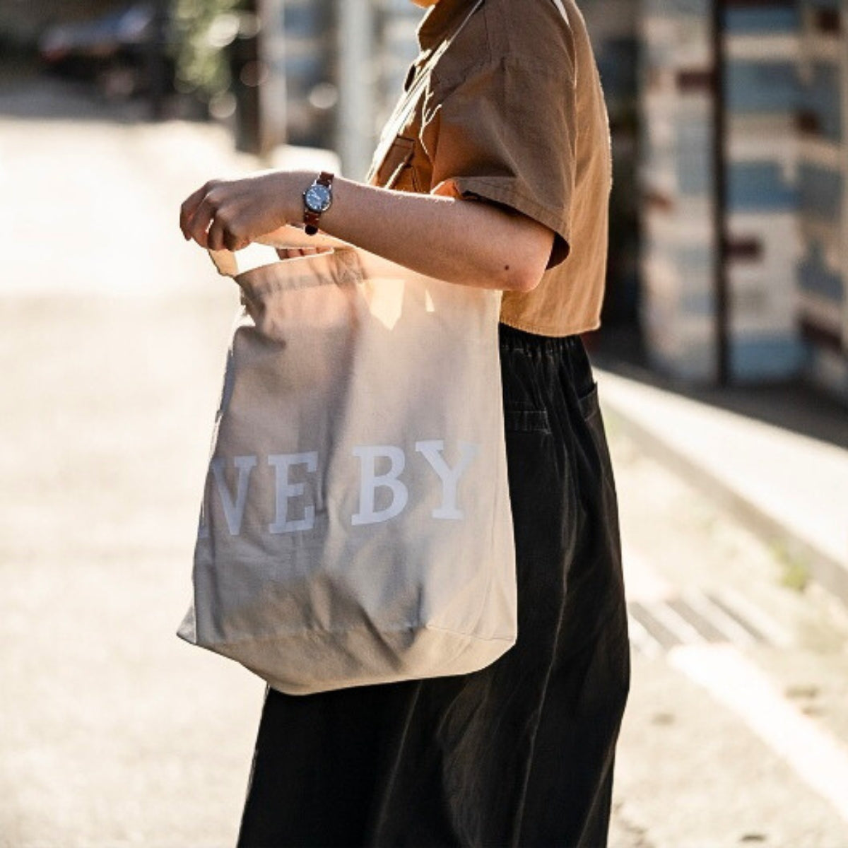 Tools To Live By Tote Bag [Biege]
